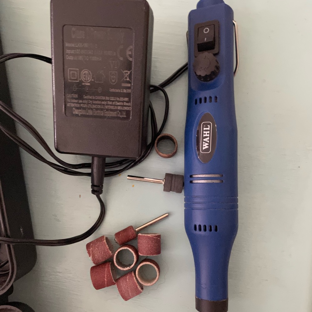 Dogs Nail Cutting Machine and Equipment